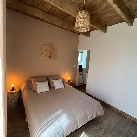Bed and Breakfast La Petite Ferme De La Croix Saint-Avit-Sénieur Exteriér fotografie